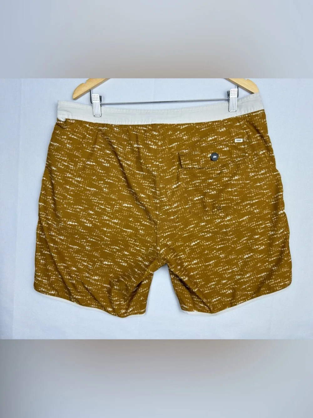 Vuori Board Shorts Size 36 V314